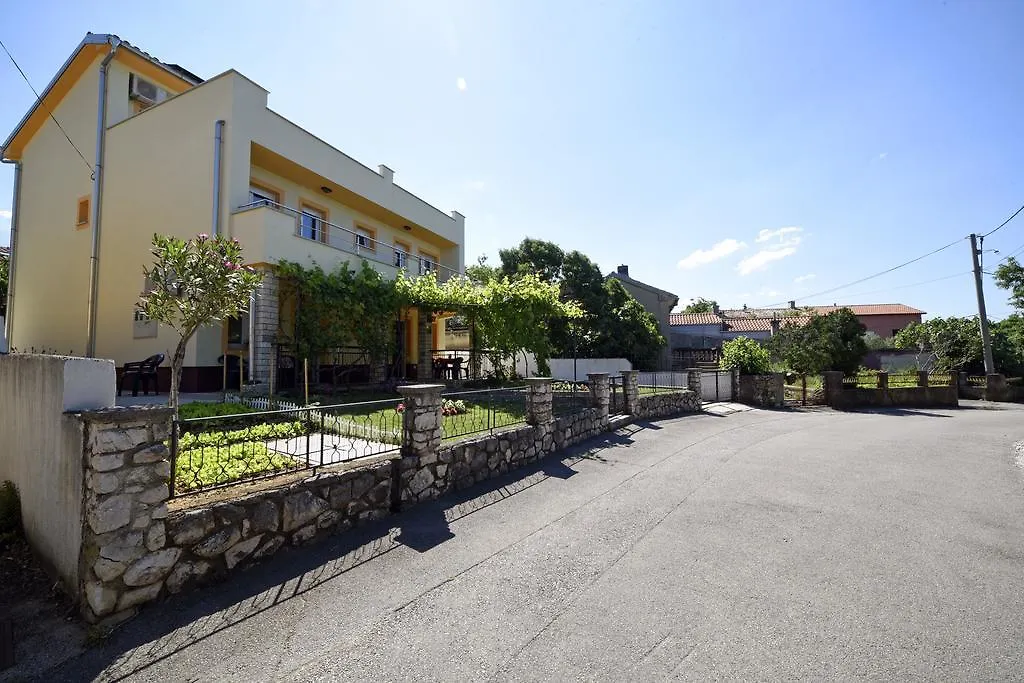 Apartments Rudy Jadranovo Chorwacja