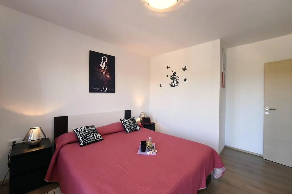 Apartments Rudy Jadranovo
