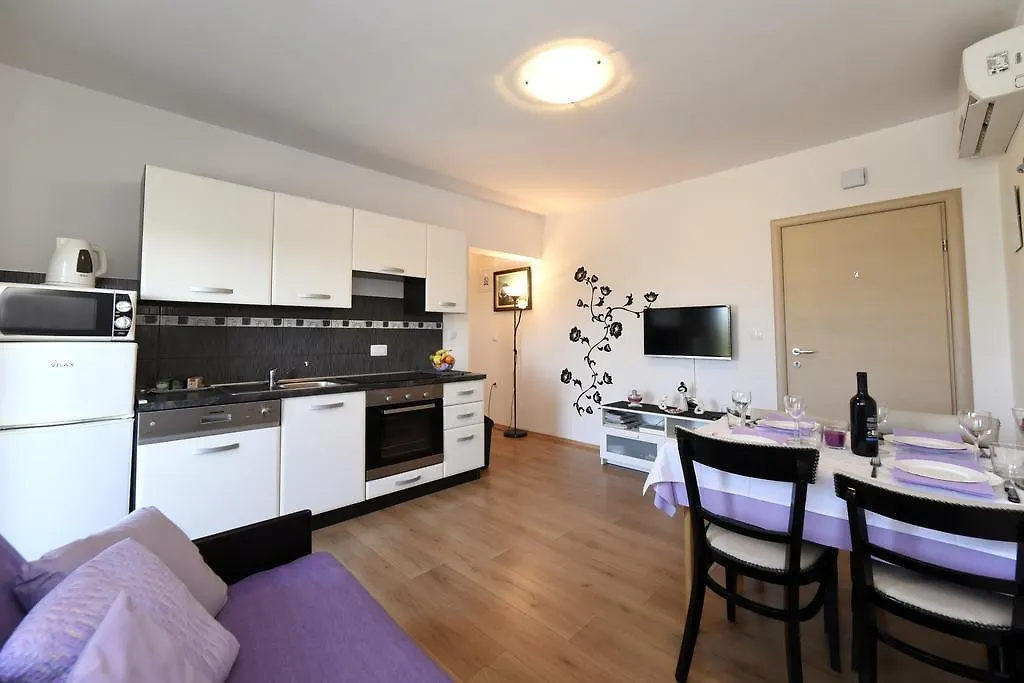 Apartments Rudy Jadranovo