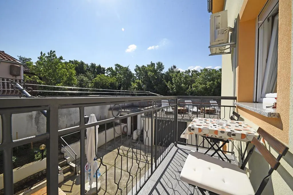Apartments Rudy Jadranovo Chorwacja