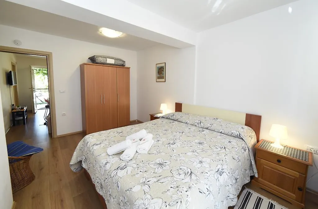 Apartments Rudy Jadranovo